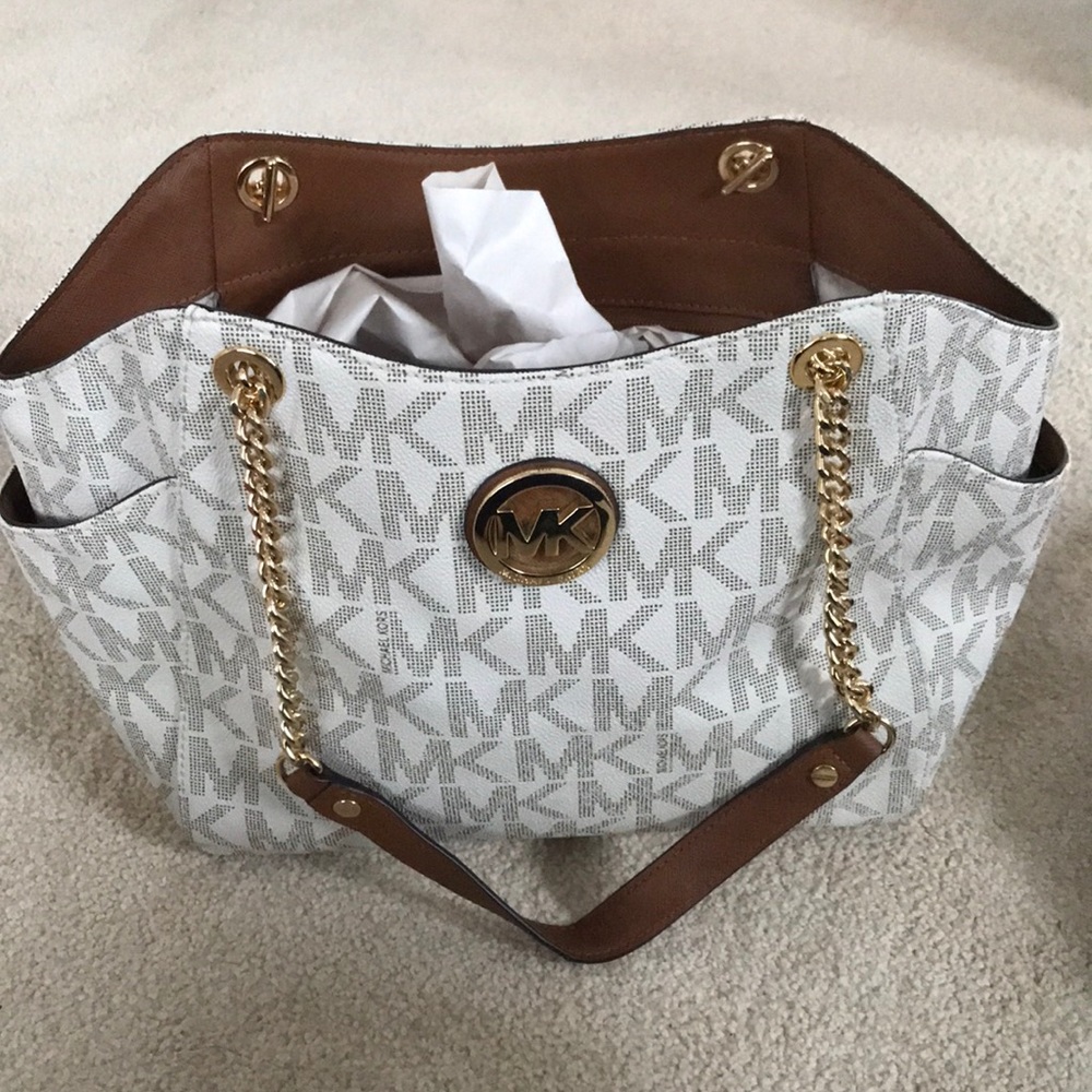 Micheal kors bag